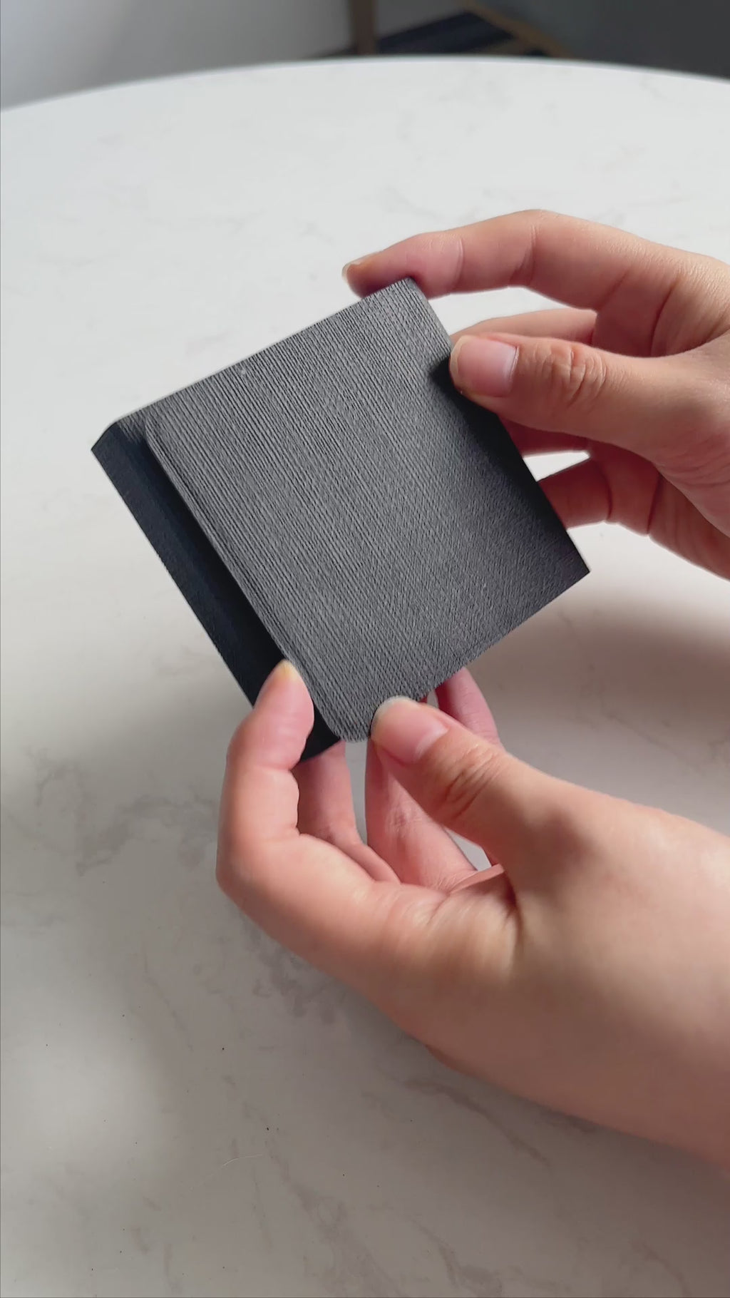 3-in-1 Magnetic Foldable Wireless Charger – Transparent Design